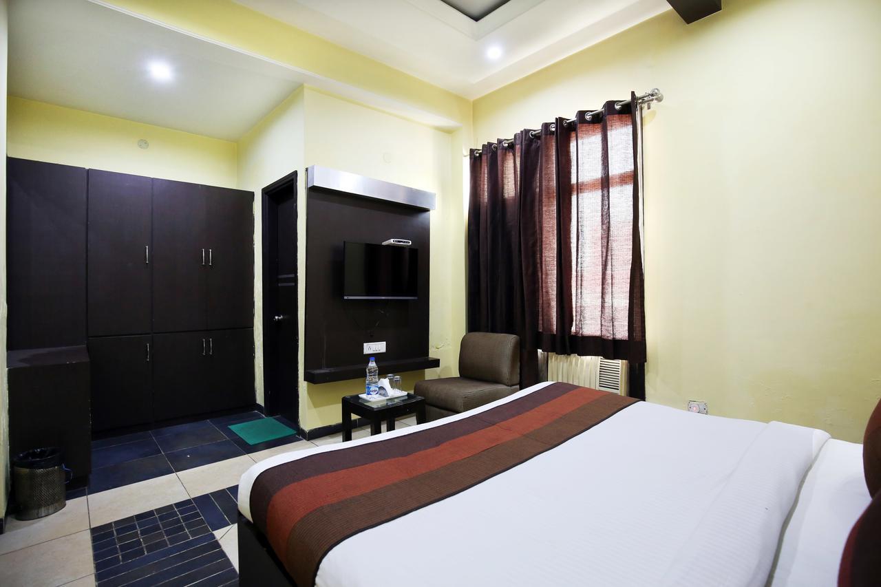 Hotel Mm Yellowuds Amritsar Extérieur photo