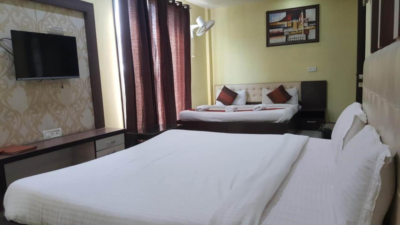 Hotel Mm Yellowuds Amritsar Extérieur photo